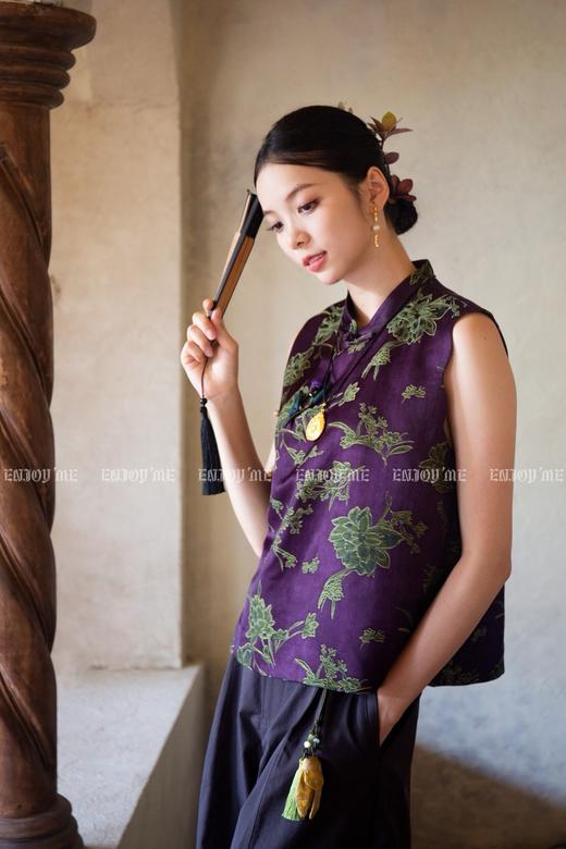 【门店同款】ENJOY秋季云敛-东方画笔紫苑芳华提花马夹 166296913 商品图0