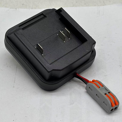 【货号02859】牧田款三插脚电池腰带扣取电器电池固定架电池放电器锂电池腰带固定架子 商品图8