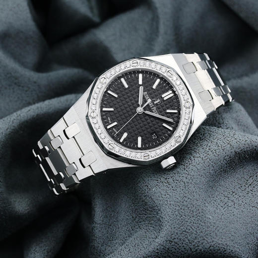 Noob official➕新女款AP 爱彼皇家橡树系列77350 77351型号机械腕表！直径34mm。搭载Calibre 5800自动上链机芯，采用该款式特别设计的玫瑰金自动摆陀（零故障）‼️‼️ 商品图12