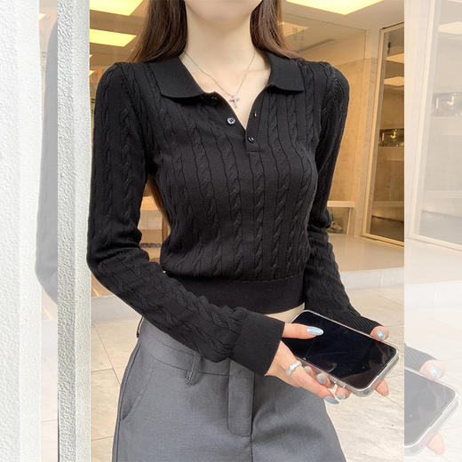 西遇修身长袖针织衫女2025年秋季新款复古麻花内搭灰色短款毛衣SS051503 商品图3