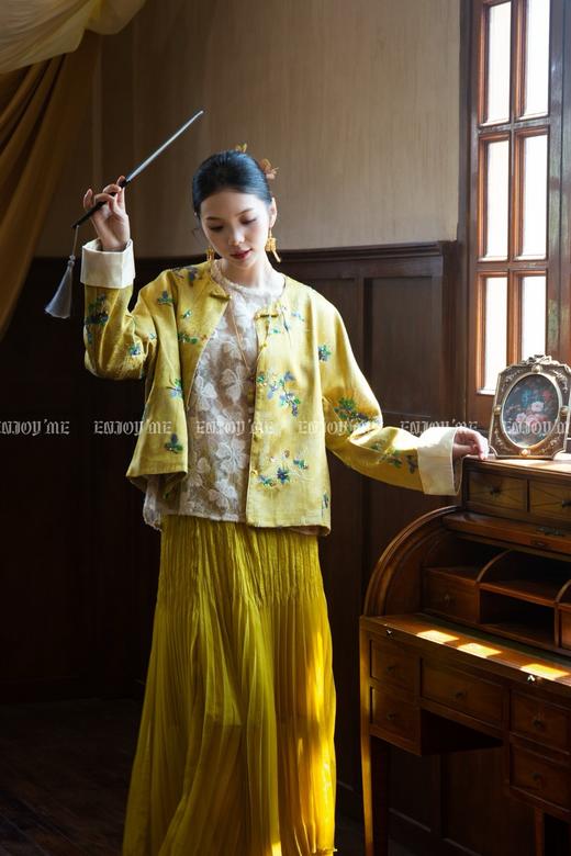 【门店同款】ENJOY秋季云敛-东方画笔刺绣钉珠外套 164843320 商品图0