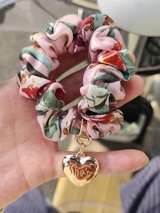 【团购】2款发圈 茜子珍珠发圈 & She's（茜子）心形发圈 马尾头绳 头饰 发饰 绑头发 丸子头 发圈皮筋 商品图12