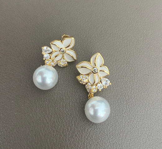 【团购】Eternelle的四时花耳饰金色设计 商品图11