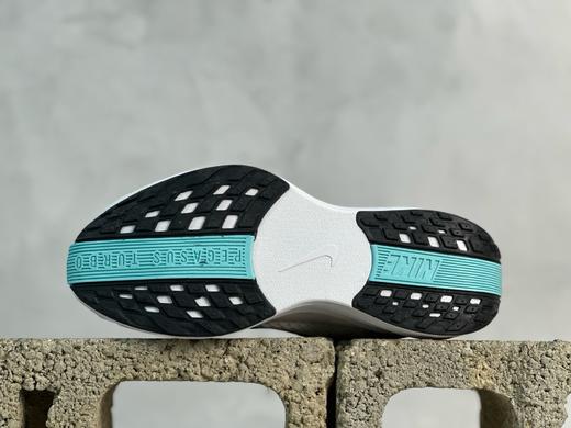 N家 舒适运动织物耐磨透气低帮气垫跑步鞋 超级飞马 4 代 商品图8