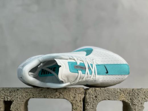 N家 舒适运动织物耐磨透气低帮气垫跑步鞋 超级飞马 4 代 商品图9