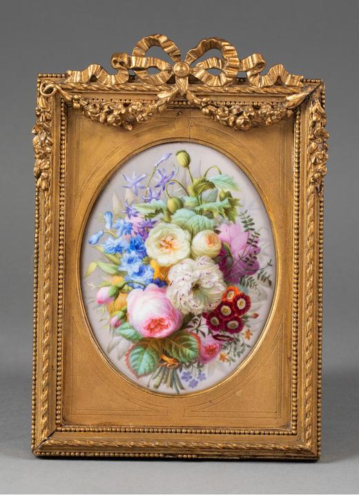 【已售】独角鹿西洋古董 1848年代荷兰出品蝴蝶结花叶造型木鎏金精雕边框装饰静物花卉主题瓷面画一对 商品图0