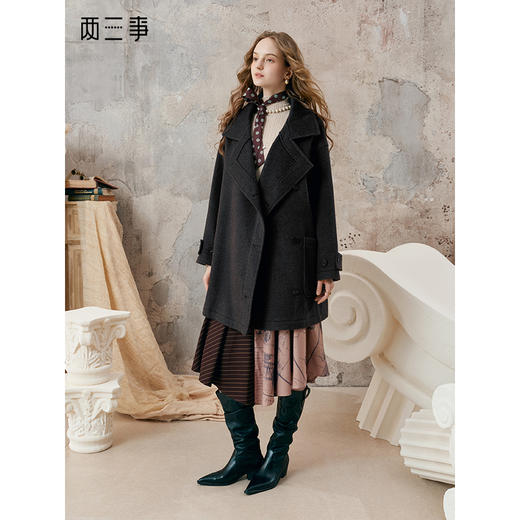 【暖冬内购】两三事 雾中风笛 2025冬季新款简约大翻领双面羊毛呢外套女中长款 商品图0