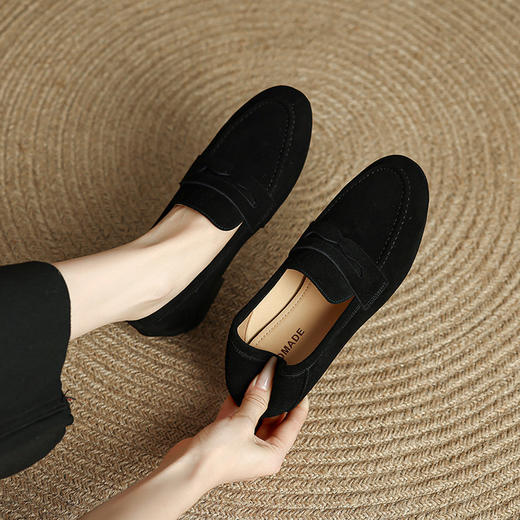 【预售5天】英伦小皮鞋新款冬季复古磨砂粗跟单鞋女乐福鞋XH&M9352 商品图3