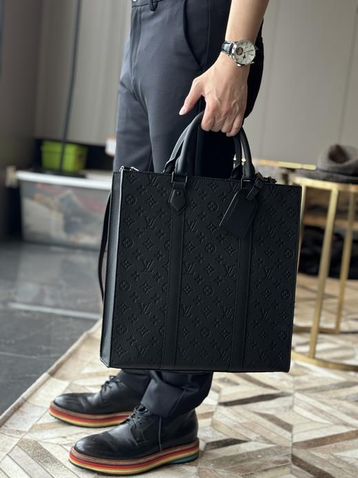 驴家黑武士牛皮压花公文包 商品图1