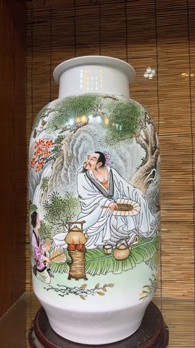 茶圣品茗图瓶