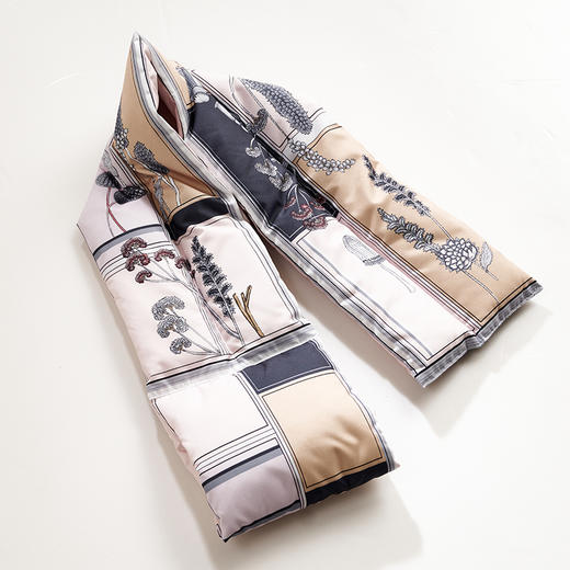 【爆】【6F】富安娜印花鹅绒围脖，牌牌价699，【爆款羽绒被首发引流单品】，引流特价69元 商品图3