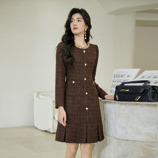 奢姿大码女装2025秋季减龄钻饰小香风连衣裙胖妹妹百褶时尚裙子9953893410 商品图0