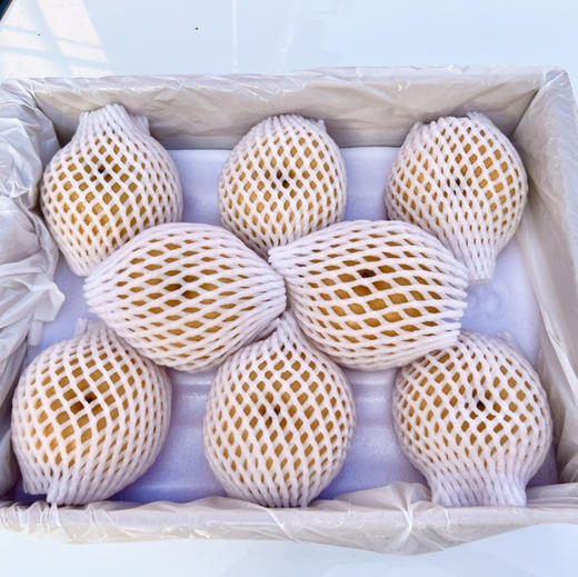 冰糖秋月梨礼盒装，6颗/8颗，梨王/特级果，顶级品质。京东快递全国包邮。 商品图1
