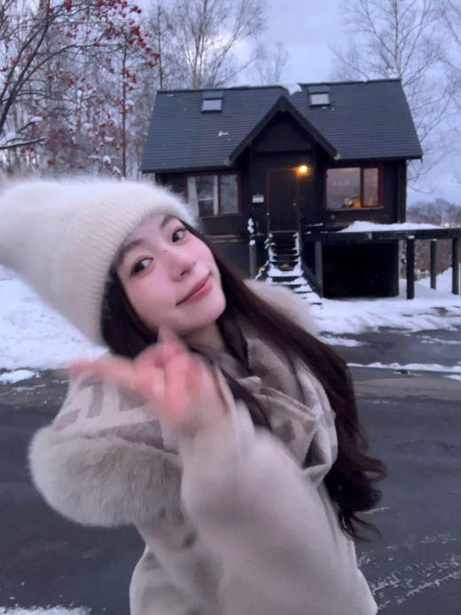 金蘑菇菇「LP 滑雪季」软妹滑雪服 / 毛呢面料 90鸭绒A级狐狸毛 商品图3