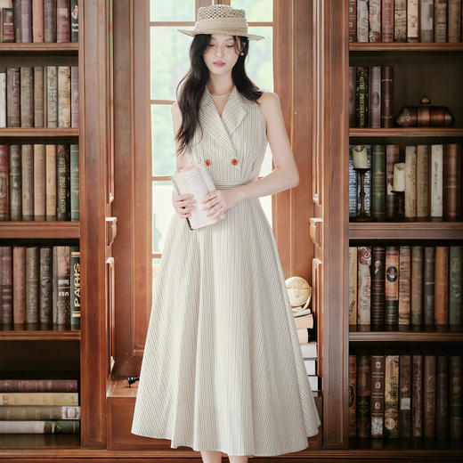 2025夏季新款气质优雅时尚条纹无袖西装领长款宽松显瘦收腰连衣裙 商品图4