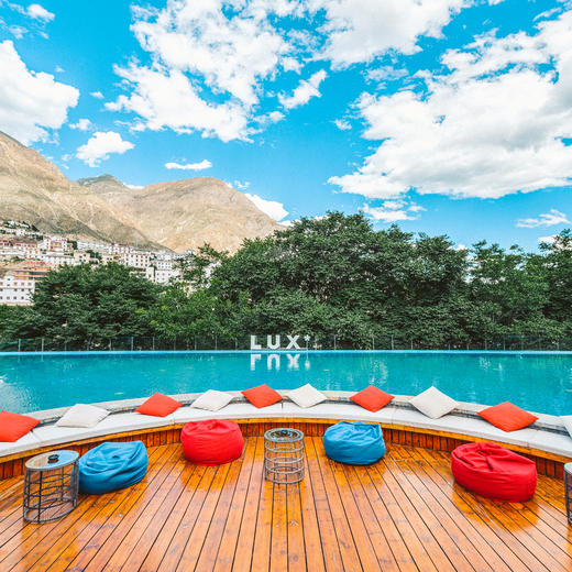 3天2晚【茶马道丽世·云南七店】丽江/奔子栏/香格里拉/拉市海/小米地/三谷水/石头城，享每日双早、全天丰富休闲活动~ 商品图13