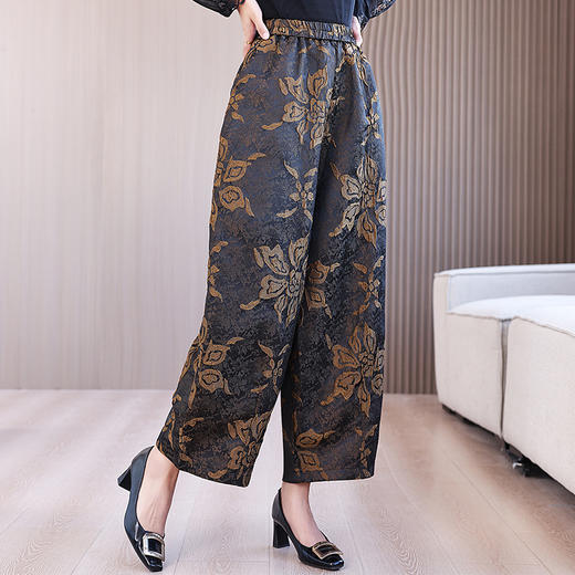 KQL 422H5308宽松灯笼裤妈妈高腰休闲提花茧型萝卜九分裤 商品图1
