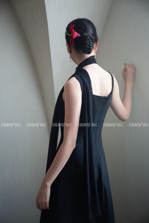 【门店同款】ENJOY秋季轻礼服赫本风气质无袖连衣裙 165844025 商品图4