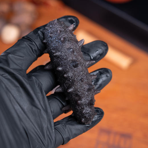 “国参集团出品”御福临冷水速发干海参 煲汤/炒菜 节日/商务送礼必备 1克*7盒*4条 商品图5