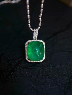 6.10ct祖母绿吊坠