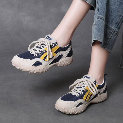 吉树秋热销头层牛皮透气软底运动风休闲女鞋真皮拼色网面低跟女鞋 商品图1