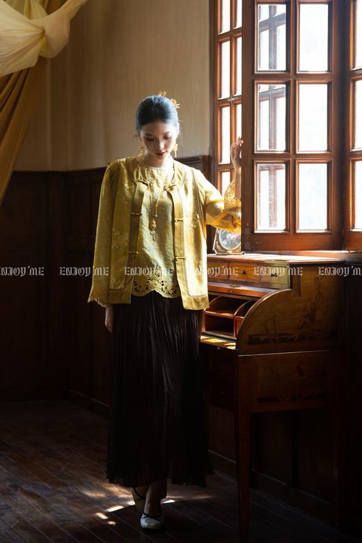 【门店同款】ENJOY秋季云敛-东方画笔福禄提花马夹 166243352 商品图4