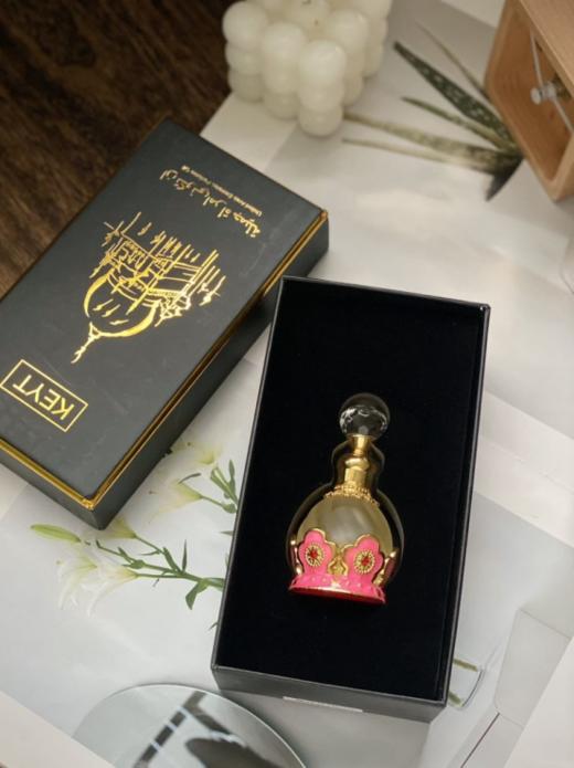 💖劲爆价39.9限量秒一滴留香一整天❗️ 不是香水❗️是迪拜富豪都在用的香精❗️ 【LoFk迪拜香精香水】线上💰108/瓶 开团💰39.9/瓶   商品图9