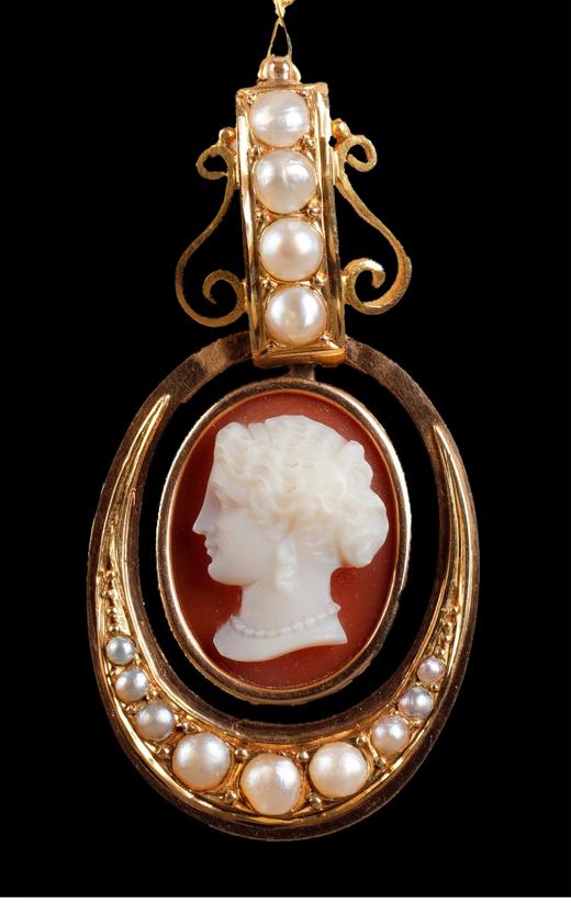 独角鹿西洋古董 1850-1870年代法国拿破仑三世时期出品18K黄金嵌珍珠装饰古典女子肖像主题卡梅奥浮雕双吊坠Négligée款式项链 商品图3