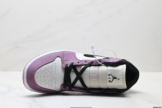耐克乔丹Air Jordan 1 Retro Mid中帮经典复古休闲运动板鞋DH4270-800男女鞋 商品图1