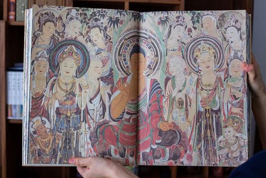 2,7折包邮《伟大的敦煌》赠：敦煌抱枕1个，敦煌纹样帆布包1个，超大8开敦煌壁画4张。 商品图7