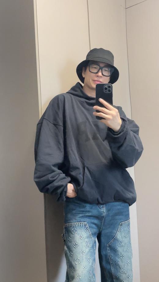 Y*EEZY &GAP 三方联名卫衣（波哥蕾姐穿M） 商品图2