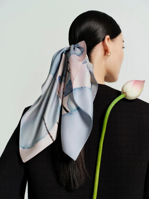 万事利中秋好礼《秋语丝月》丝巾礼盒 商品图3