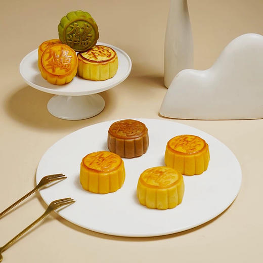 九龙半岛八式流心月饼400g 商品图1