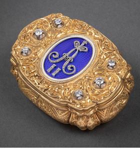 独角鹿西洋古董 19世纪下半叶德国出品沙皇亚历山大二世赠礼款花叶主题18K黄金及玫瑰金精雕装饰玑镂珐琅嵌钻石鼻烟盒