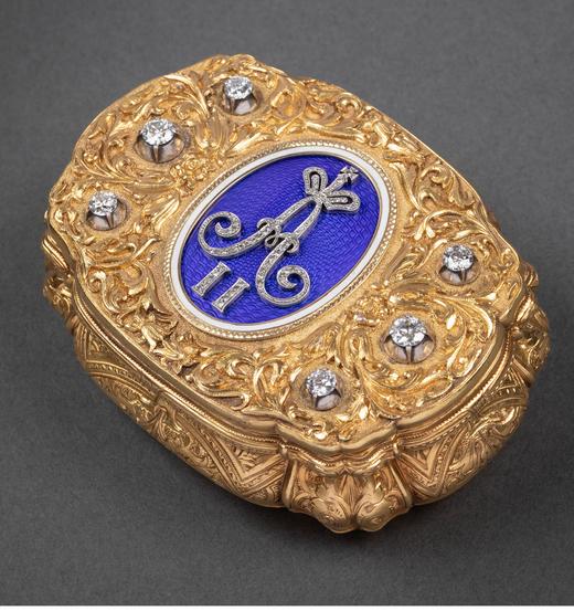 独角鹿西洋古董 19世纪下半叶德国出品沙皇亚历山大二世赠礼款花叶主题18K黄金及玫瑰金精雕装饰玑镂珐琅嵌钻石鼻烟盒 商品图0