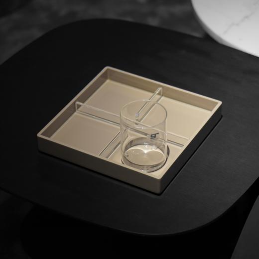 派斯漆器四格托盘 RESONG日诵家居 四格方形亚克力收纳盘 商品图0
