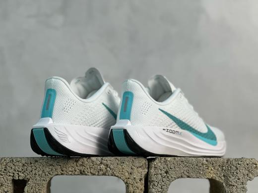 N家 舒适运动织物耐磨透气低帮气垫跑步鞋 超级飞马 4 代 商品图4