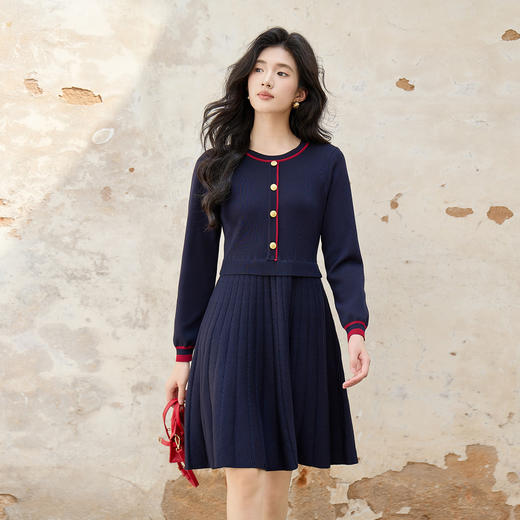 奢姿大码女装2025秋季胖妹妹时尚减龄学院风撞色镶边针织连衣裙9853869913 商品图4