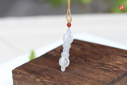 和田烟青玉【金刚杵】吊坠 配精美挂绳 商品图1