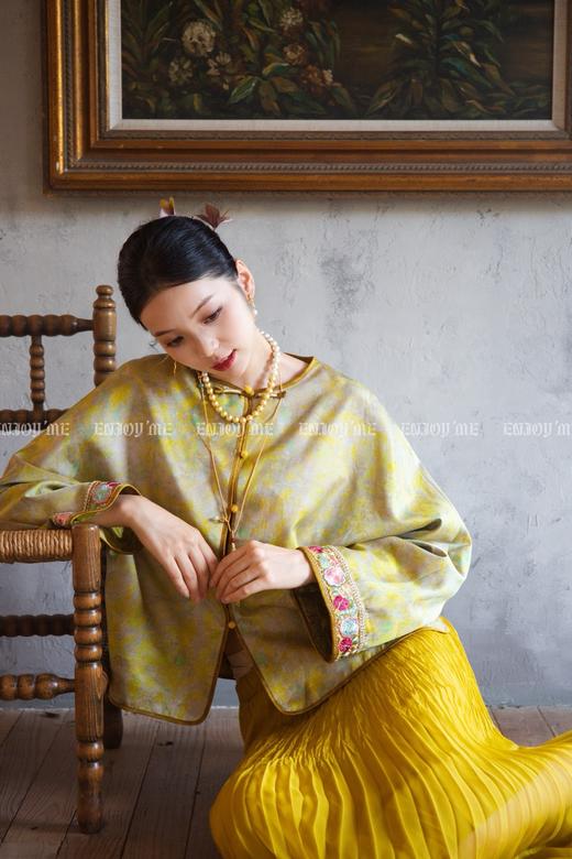 【门店同款】ENJOY秋季云敛-东方画笔晕染袖口刺绣外套 164843514 商品图3