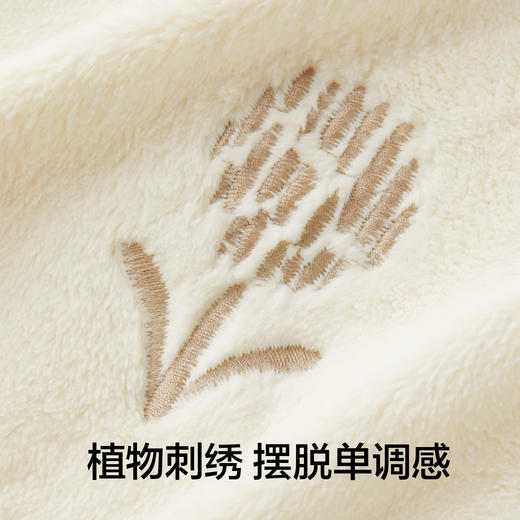 【新品上新】有棵树法兰绒软糯舒适秋冬款女士家居服套装-J1154 商品图1