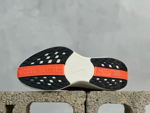 N家 舒适运动织物耐磨透气低帮气垫跑步鞋 超级飞马 4 代 商品图6