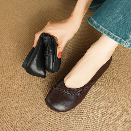 【预售5天】法式复古圆头浅口单鞋女真皮舒适百搭平底鞋软底奶奶鞋NJMK&K1729 商品图2