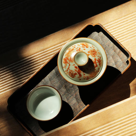 问鼎汝瓷鼎峰系列天青酌泉二才盖碗（梵红樱花） 商品图2