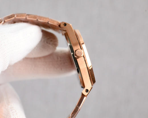 Noob official➕新女款AP 爱彼皇家橡树系列77350 77351型号机械腕表！直径34mm。搭载Calibre 5800自动上链机芯，采用该款式特别设计的玫瑰金自动摆陀（零故障）‼️‼️ 商品图11