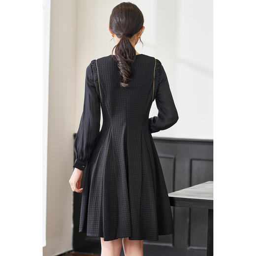 剩S/M/XL 米思阳2026春季新款气质简约百搭黑色连衣裙高腰显瘦A字裙0037 商品图2