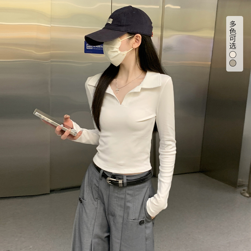 西遇正肩长袖T恤女秋季新款POLO领内搭修身显瘦上衣SS051507