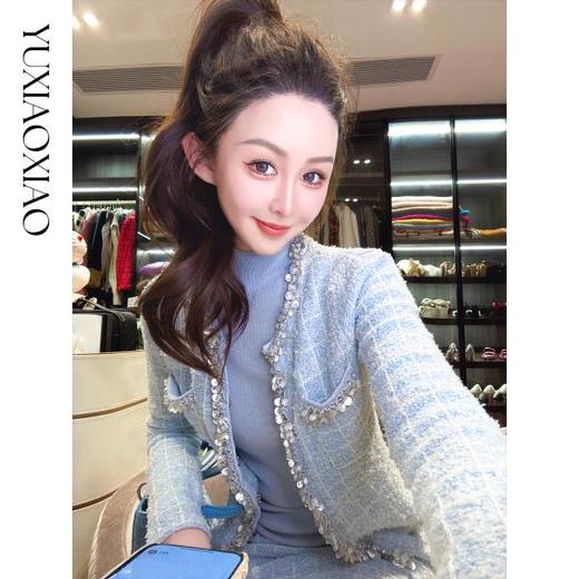 余潇潇【冰岛蓝水晶】棉混纺重工针织粗花呢小香风外套&直筒半裙 商品图4