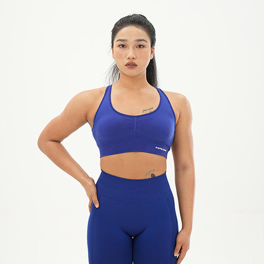 POPBASIC Highlight系列 运动健身服运动上衣无缝带胸垫落日粉 商品图4