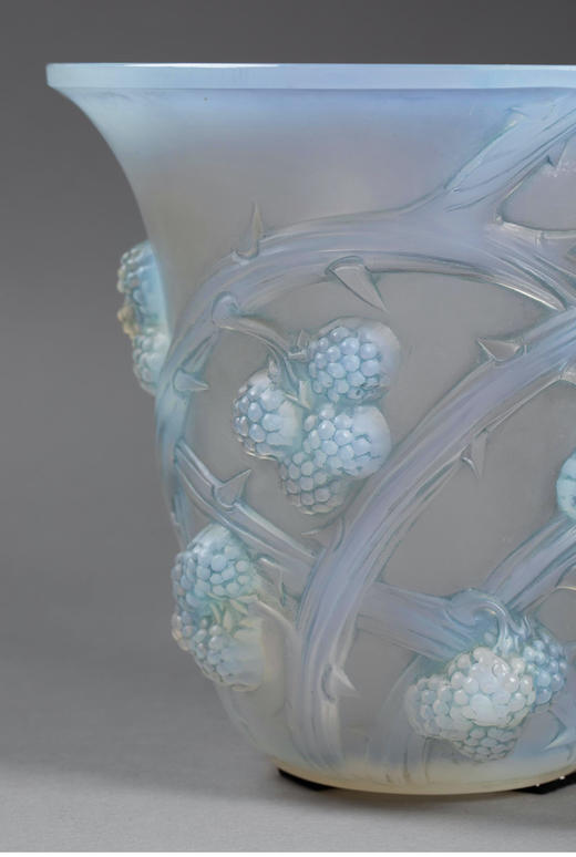 独角鹿西洋古董 1930年法国水晶工坊出品「MURES 黑莓」主题蓝色欧泊水晶花瓶 商品图2